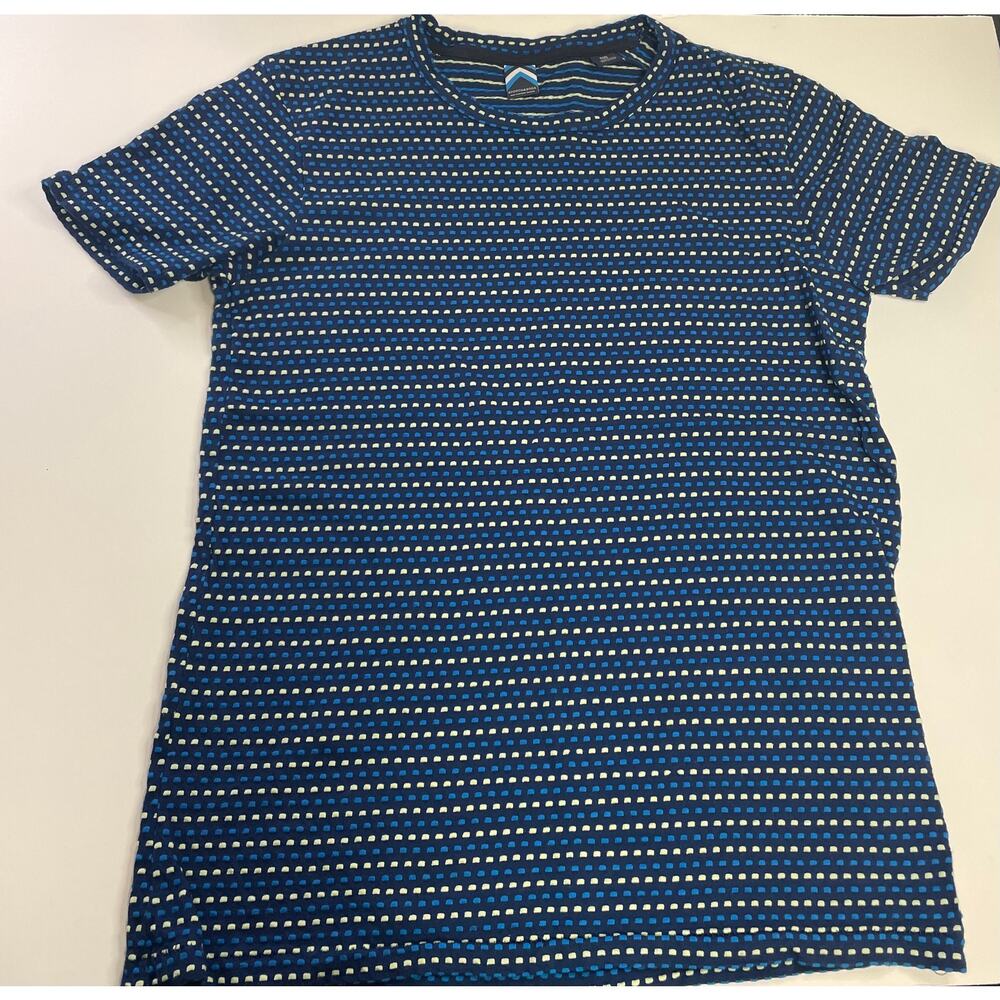 Scotch & Soda size M tee- awesome print!